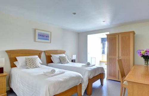Saint Columb Major Apartment | Apartment Golfer View in Newquay - 4 persons, 2 bedrooms
