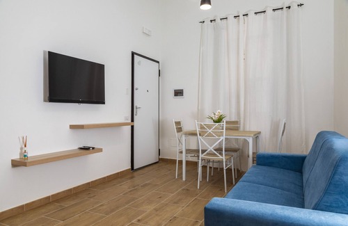 Old Town Apartment | Apartment 'Good Vibes Home' with Balcony, Wi-Fi and Air Conditioning