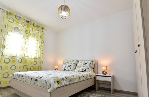 Poljica Apartment | Apartment Gordana Mar - with pool : A2H(4+2) - Vrsi, Zadar riviera, Croatia