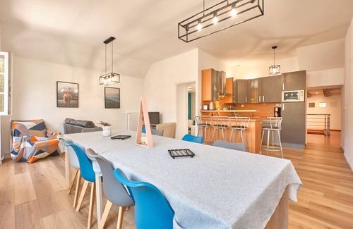 Villard-de-Lans Apartment | Apartment 'Grande Maison De Ville Renove' with Mountain View and Wi-Fi