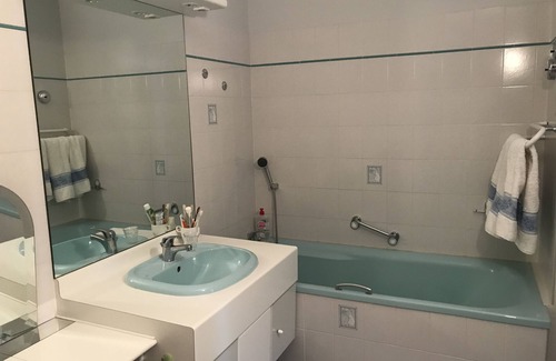 Aix-les-Bains Apartment | Apartment grand port Aix les bains, 100m from the lake