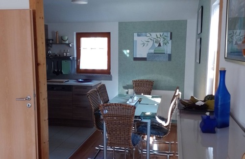 Obertal Apartment | Apartment 'Green House' with Balcony and Wi-Fi