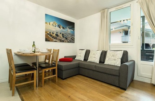 Chamonix City Centre Apartment | Apartment Grepon 2