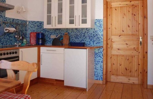 Rappin Apartment | Apartment (ground floor) - Old Rappin rectory