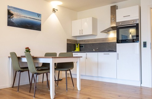 Gaienhofen Apartment | Apartment 'Höri Nest - Wohlfühl Appartement' with Balcony and Wi-Fi