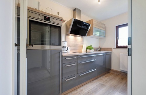 Sankt Michaelisdonn Apartment | Apartment 'Hoper Mühle' with Balcony and Wi-Fi