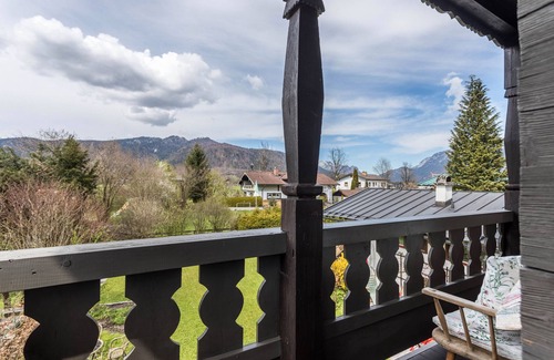 Unterschonau Apartment | Apartment 'Haus Alpenveilchen - Appartement 3' with Mountain View, Shared Garden and Wi-Fi