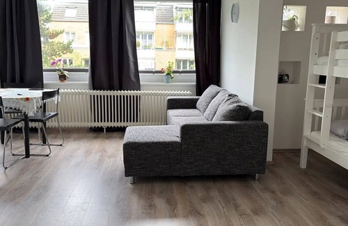 Saint Pauli Apartment | Apartment 'Hansa Nest' with Wi-Fi