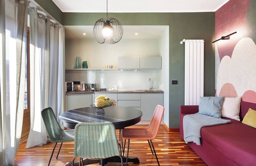 Alassio Apartment | Apartment 'Happy Clouds' with Balcony, Wi-Fi and Air Conditioning