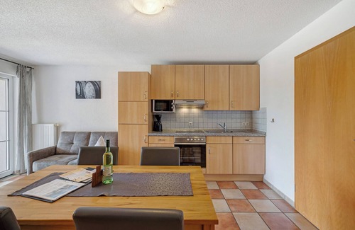 Meersburg Apartment | Apartment 'Haus 4' with Lake View, Shared Terrace and Wi-Fi