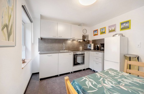 Monzelfeld Apartment | Apartment 'Haus Annenberg' with Shared Terrace, Shared Garden and Wi-Fi
