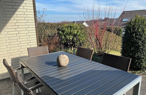 Herscheid Apartment | Apartment 'Haus Blumenglück' with Private Terrace, Shared Garden and Wi-Fi