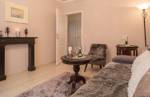 Friedrichshafen Apartment | Apartment “Haus Marschall - Wohnung 1” directly on Lake Constance with Wi-Fi