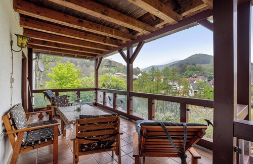 Schonau Apartment | Apartment 'Haus Katz' with Lake View, Private Terrace and Wi-Fi