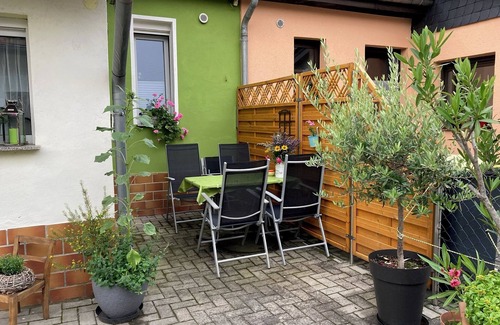Schipkau Apartment | Apartment 'Haus Steffine' near Lake with Open Terrace & Wi-Fi