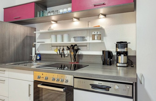 Hilzingen Apartment | Apartment 'Haus Unterm Hohenstoffel' with Private Terrace and Wi-Fi