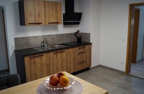 Tengen Apartment | Apartment 'Hegauliebe' with Private Terrace and Wi-Fi