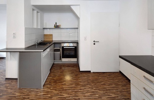 Schauenburg Apartment | Apartment 'Heikes Ferienwohnung' with Balcony and Wi-Fi