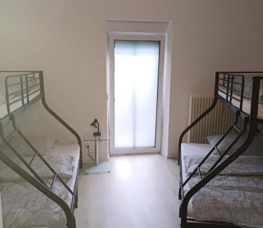 Schiffweiler Apartment | Apartment Henry I