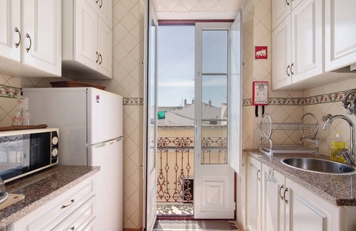 Vale de Seixos Apartment | Apartment 'Heritage' with Mountain View, Wi-Fi and Air Conditioning