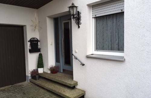 Blaubeuren Apartment | Apartment 'Hintz' with Private Terrace and Wi-Fi