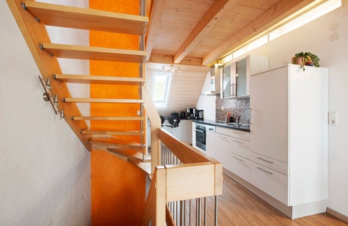 Herrenschwand Apartment | Apartment 'Hinz' with Mountain View, Balcony and Wi-Fi