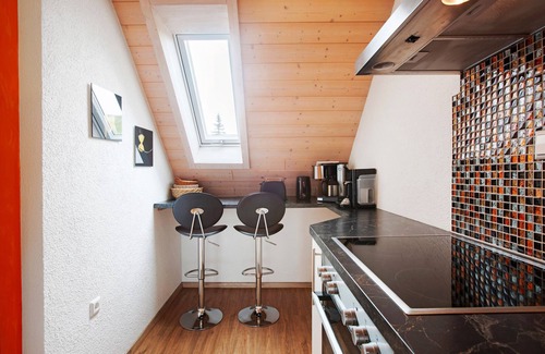 Herrenschwand Apartment | Apartment 'Hinz' with Mountain View, Balcony and Wi-Fi