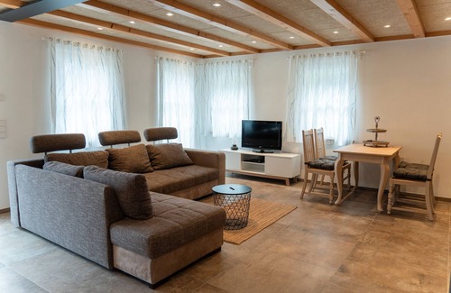 Wolfach Apartment | Apartment 'Hof' with Mountain View, Private Terrace and Wi-Fi