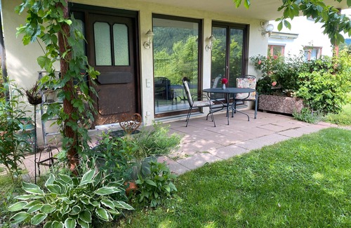 Alpirsbach Apartment | Apartment 'Höhneck' with Mountain View, Private Terrace and Wi-Fi