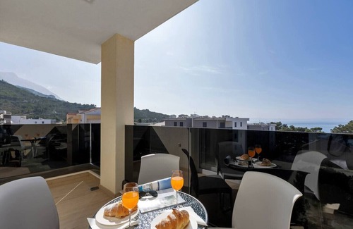 Promajna Apartment | Apartment Hrvoje -only 50m to the sea