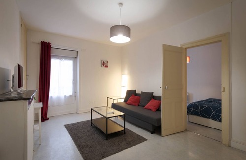 La Fleche Apartment | Apartment Hyper center CERISE★ ZOO ★ 24h du Mans