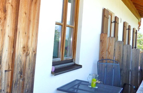 Aschau im Chiemgau Apartment | Apartment I separate bedroom and east-facing balcony, 66 sqm
