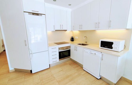 Port de la Selva Apartment | Apartment in the first sea line. Ideal for families.
