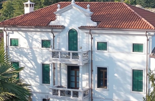Bassano del Grappa Apartment | Apartment in Ancient Villa Pampinuccia