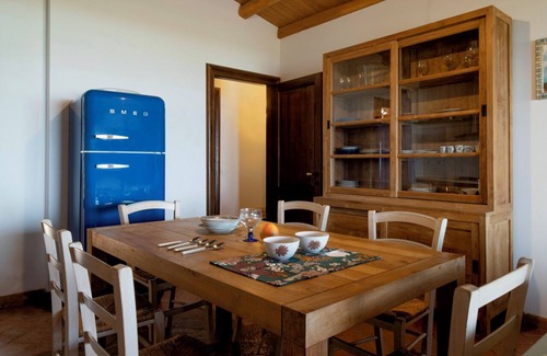 Luddui Apartment | Apartment "Ida Isuledda 2" with Pool, Garden & Wi-Fi