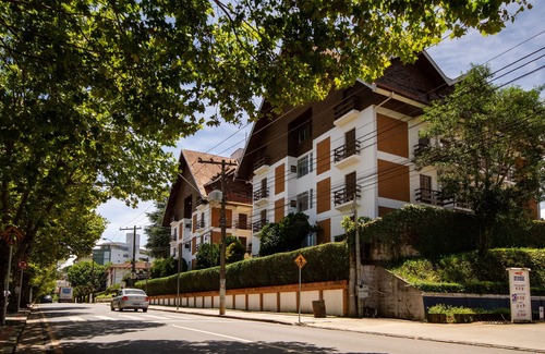 Campos do Jordao Apartment | Apartment "Ideal for walking to Capivari"