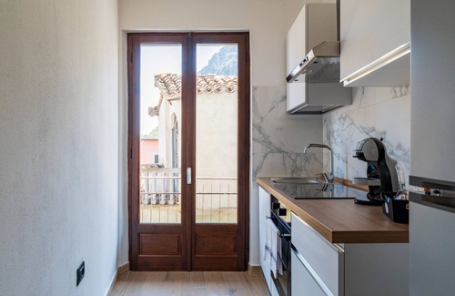 Ulassai Apartment | Apartment 'Il Filo Azzurro 2' with Sea View, Wi-Fi and Air Conditioning