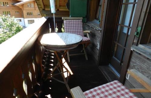 Zweisimmen Nr Gstaad Apartment | Apartment Im Wiesengrund by Interhome