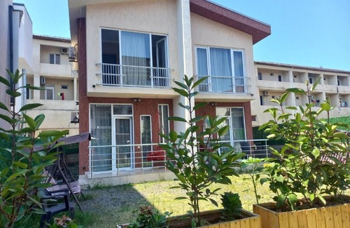 Ureki Apartment | Apartment "Imeri" in Ureki. 4 minutes from the seashore.