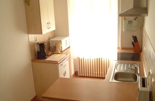 Csarnok negyed Apartment | Apartment in a classic apartment building in the Jozsefstadt in Budapest Hungary