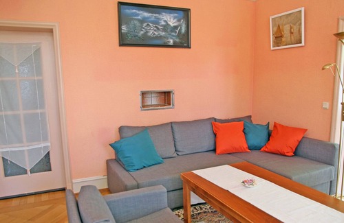 Bad Liebenstein Apartment | Apartment in a listed Art Nouveau villa