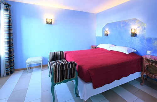 Porto Pollo House | Apartment In A Hotel 'Demeure Calla - Boutique Hotel' with Private Pool and Private Terrace