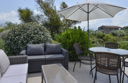 Porto Pollo House | Apartment In A Hotel 'Demeure Calla - Boutique Hotel' with Private Pool and Private Terrace