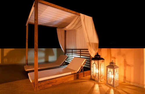Lefkos Apartment | Apartment In A Hotel 'Miraluna Two Room 1' with Private Terrace, Wi-Fi and Air Conditioning