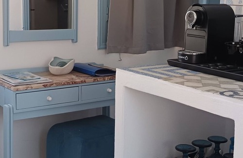 Grikos House | Apartment In A Hotel "Pico Bello Patmos 30" with Sea View, Private Terrace & Wi-Fi