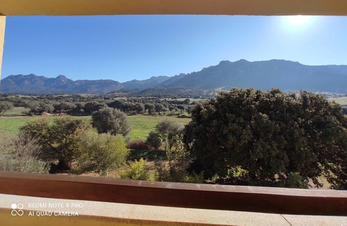 Padru House | Apartment in a quiet location with a wonderful view