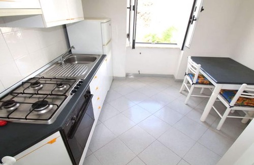 Capilungo Apartment | Apartment in a villa 30 meters from the sea