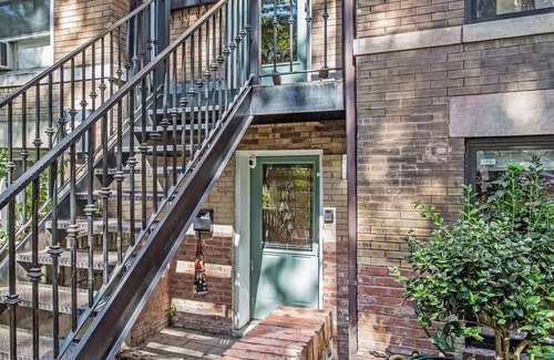 Lanier Heights Apartment | Apartment in Adams Morgan, short walking distance to 18th street and metro!