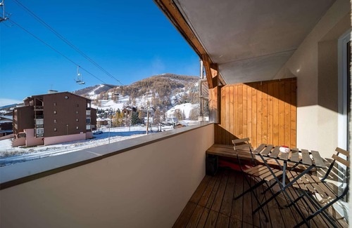 Allos Apartment | Apartment in Allos with Mountain Views