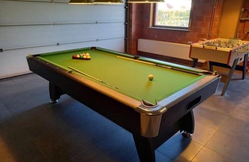 Belsele Villa | Apartment in Antwerp near Verbeke Museum, cleaning included